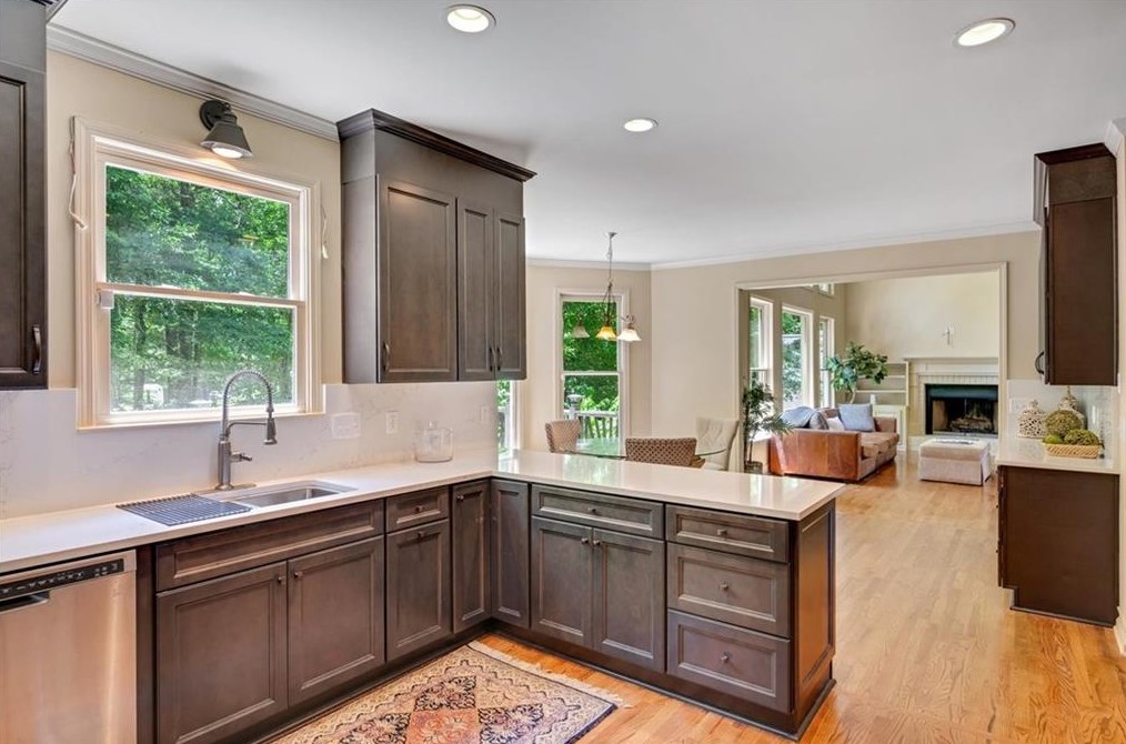 5105 Jonquilla Dr, Alpharetta GA 30004-5323 exterior