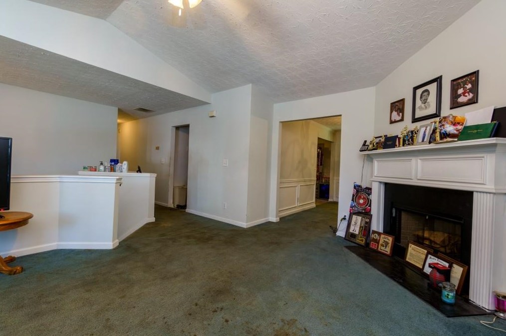 2010 Oak Ter Dr, Atlanta GA  30316-4979 exterior