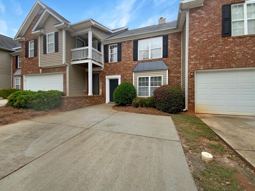2000 Manhattan Pkwy, Decatur, GA 30035-2250