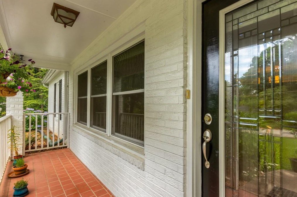 2943 Hollywood Dr, Decatur, GA 30033