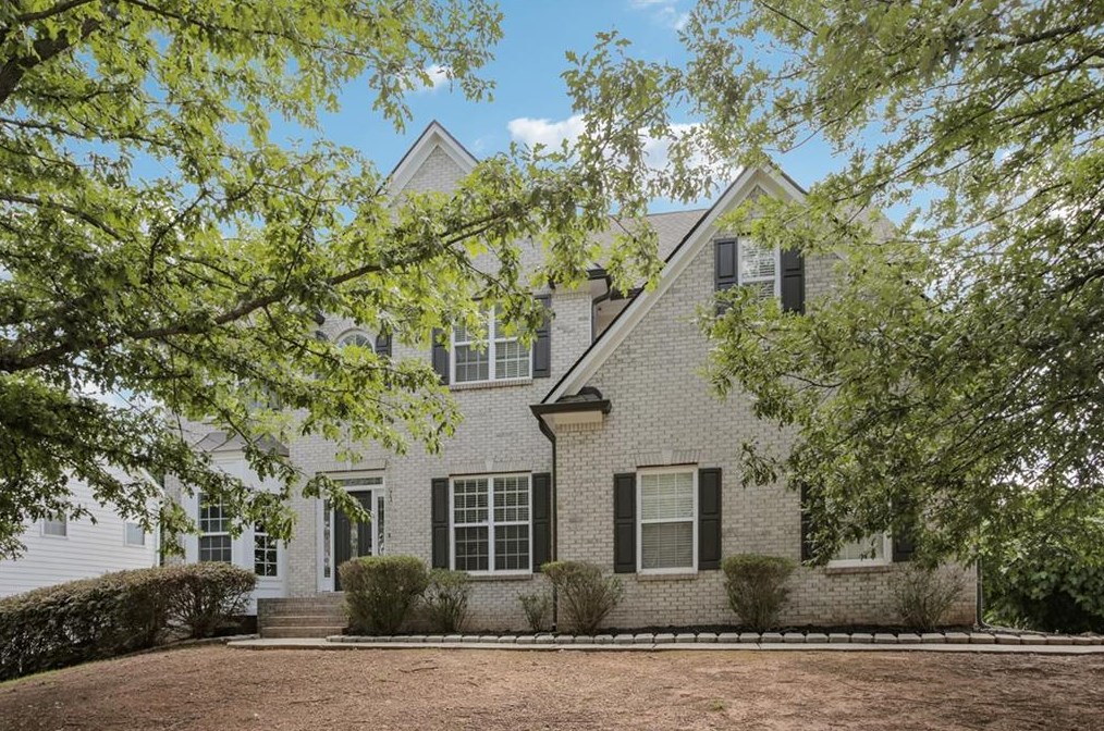 879 Roxwood Park Ct, Buford, GA 30518-8503