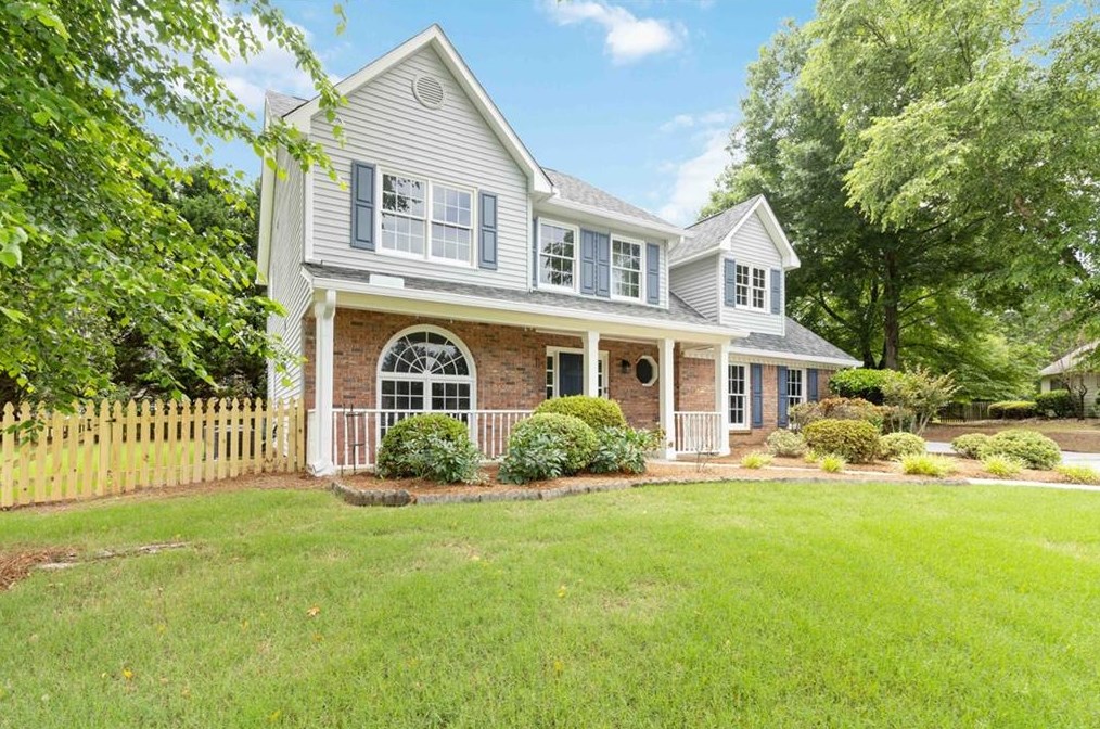 2362 Dover Ln, Lithonia, GA 30078-3873