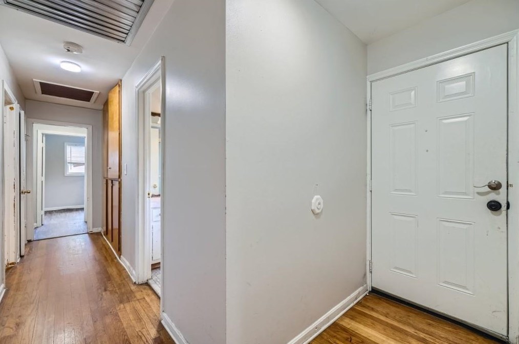 3006 Thrasher Cir, Decatur GA  30032-5863 exterior