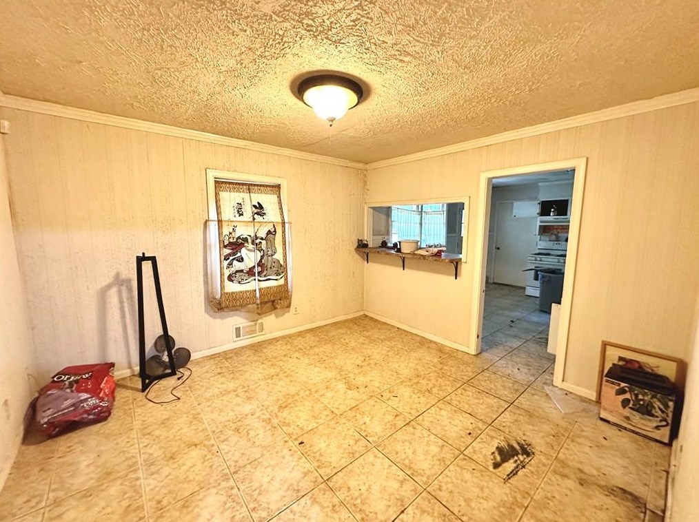 2258 Bryant Dr, Atlanta GA  30344-1034 exterior