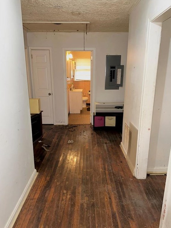 2258 Bryant Dr, Atlanta GA  30344-1034 exterior