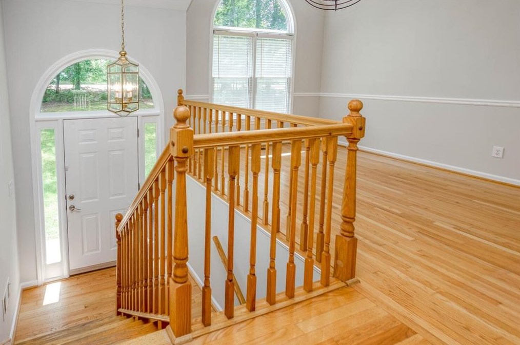 575 Scott Rd, Holly Springs, GA 30115-9146