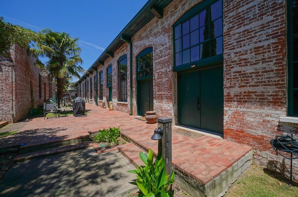 10 James St #unit 4, Hampton, GA 30228