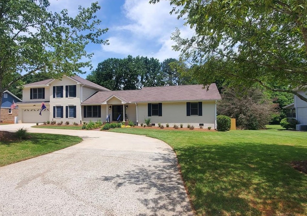 11725 Northgate Trl, Roswell, GA 30075-2337
