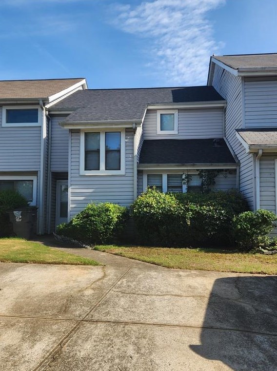 3285 Tennington Pl, Lawrenceville, GA 30044-6501