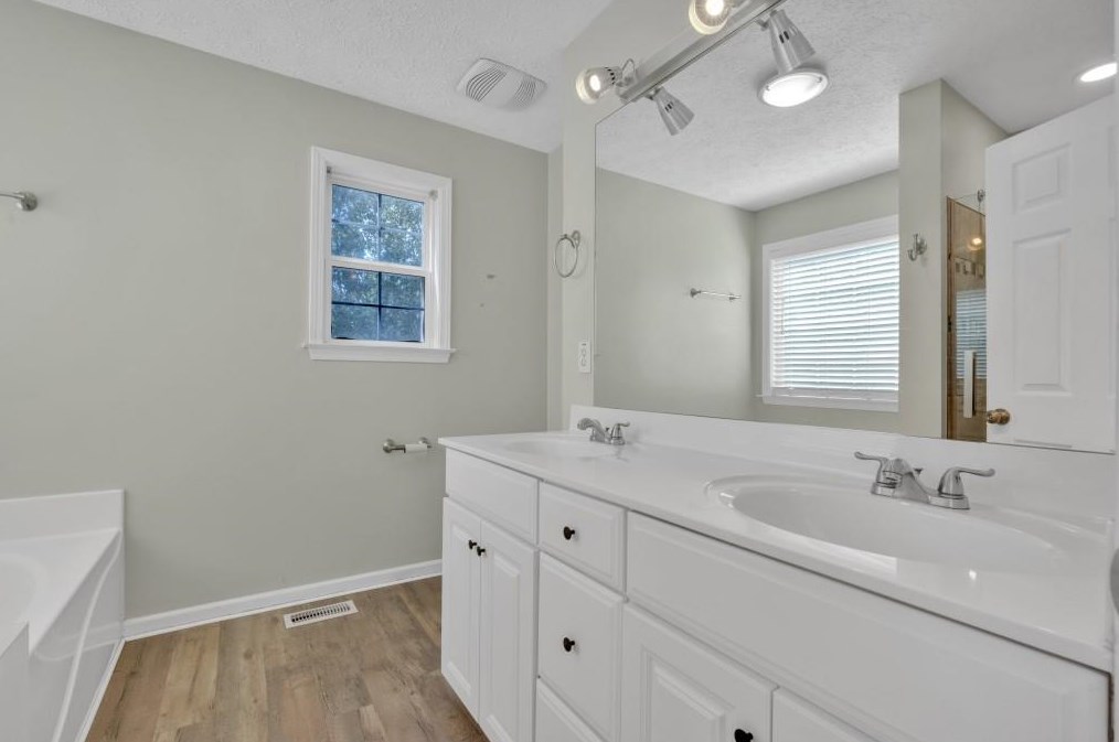 163 Orch Way, Calhoun GA 30701-4563 exterior