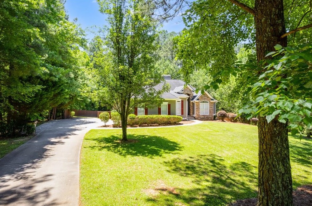 2044 Due West Rd, Dallas, GA 30157-7987