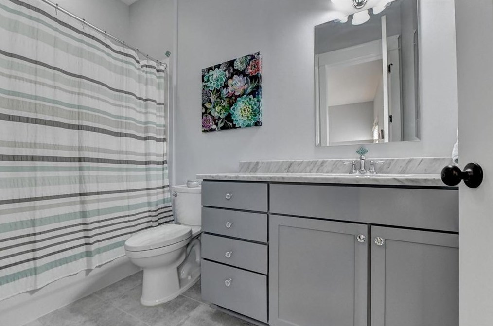 4690 Dogwood Aly, Atlanta GA 30338-7718 exterior