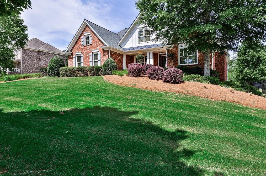1780 Oconee Springs Dr, Statham, GA 30666-3617