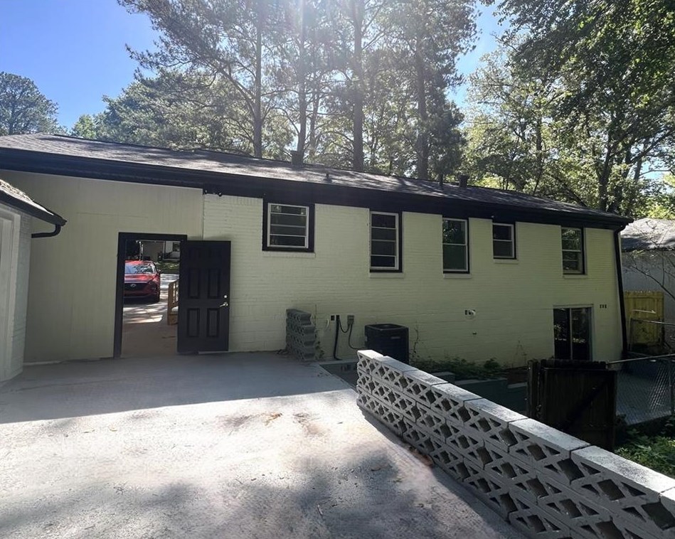 2545 Plantation Dr, Atlanta, GA 30344