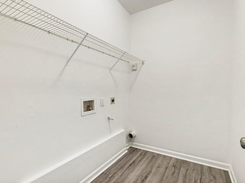 928 Hawk Crk Trl, Lawrenceville GA 30043-3477 exterior