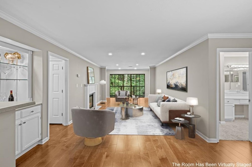 3209 Pine Heights Dr, Atlanta, GA 30324-2872