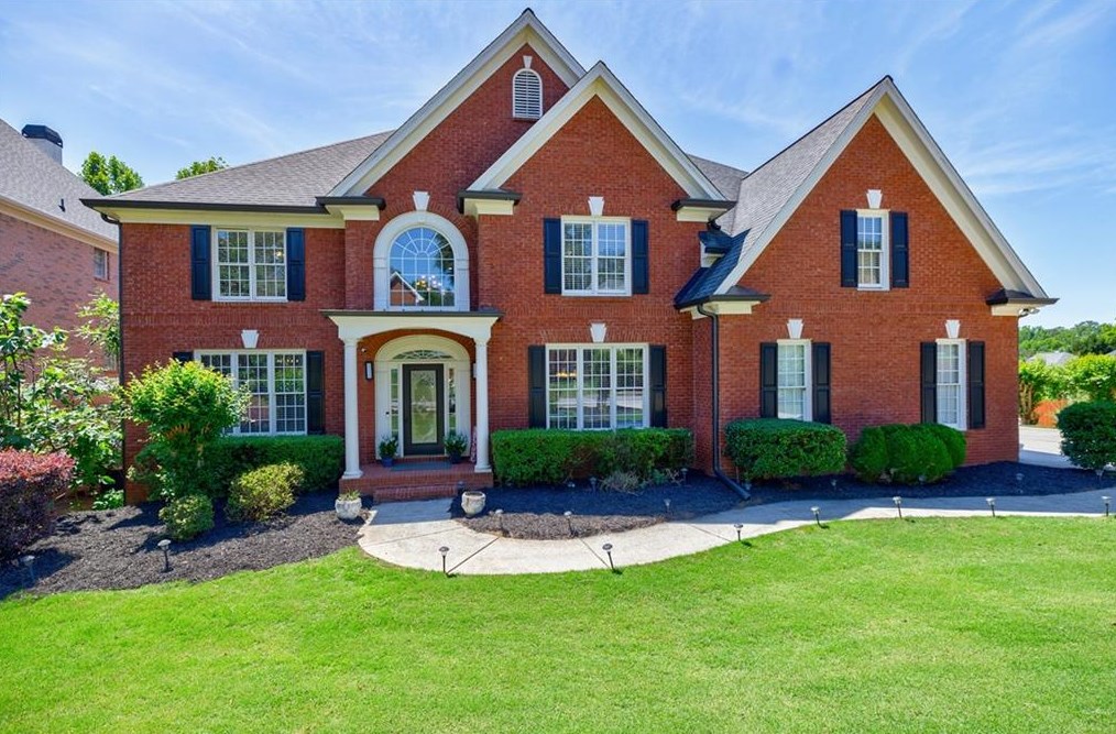 215 Morton Manor Ct, Alpharetta, GA 30022-7433