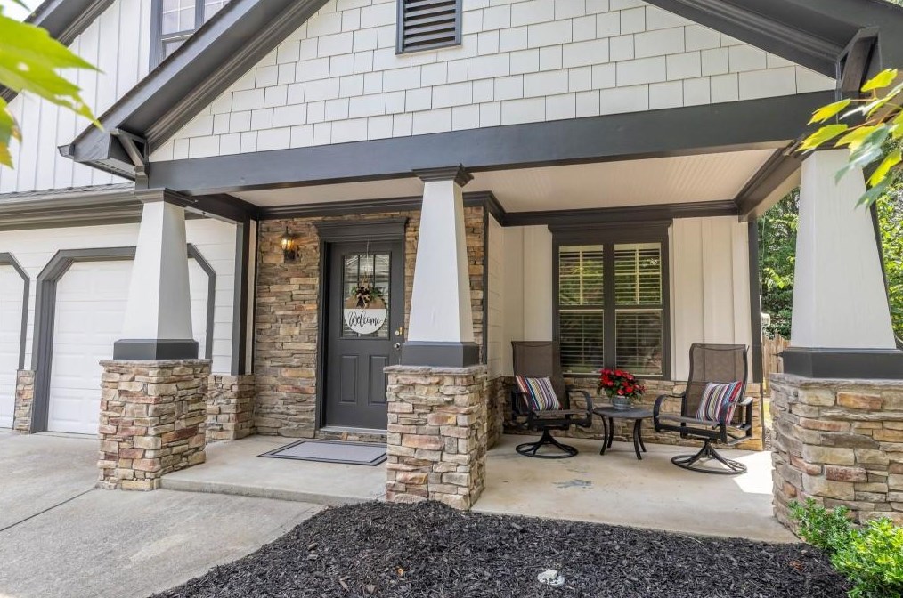 370 Downing Creek Trl, Holly Springs, GA 30114-6589