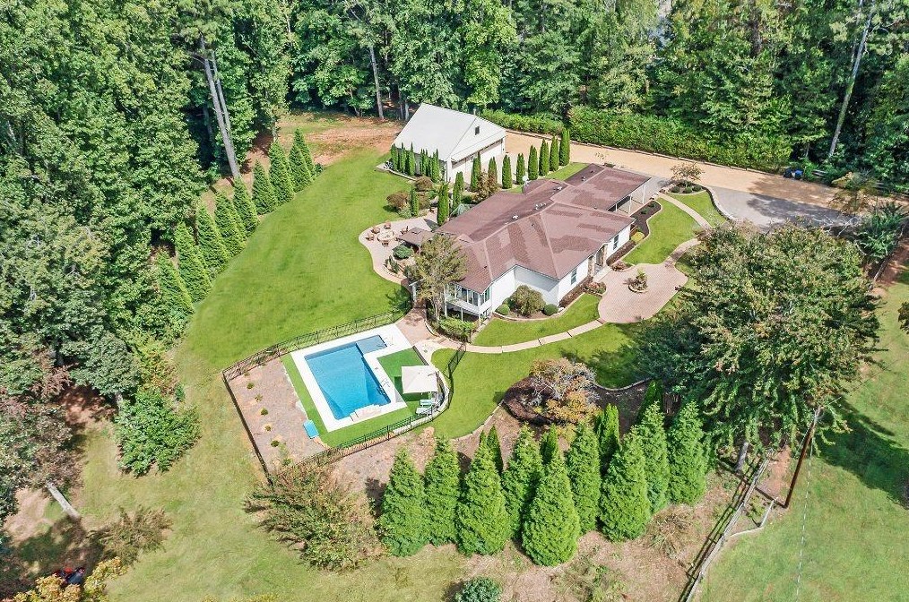 11011 The Dock, Roswell, GA 30075-2919