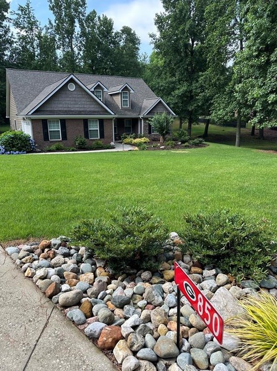 850 Rao Dr, Monroe, GA 30655-9101