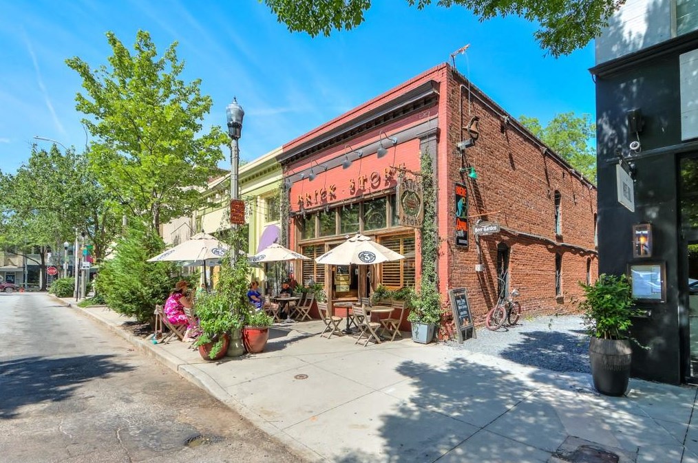 2478 Woodridge Dr, Decatur GA 30033-4830 exterior