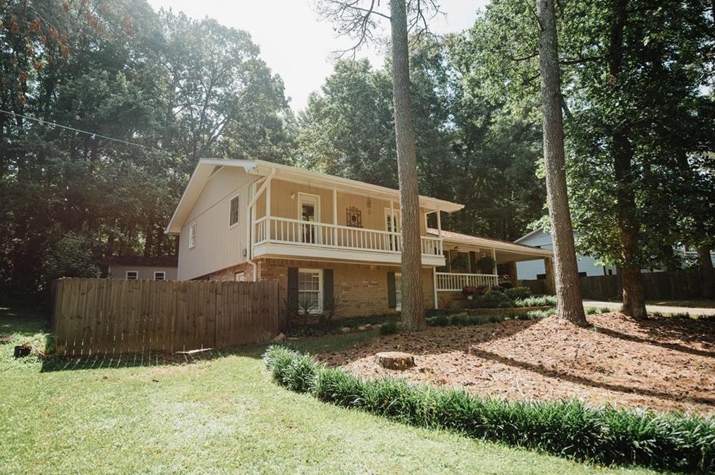 3879 Rosedale Ln, Douglasville, GA 30135-2741