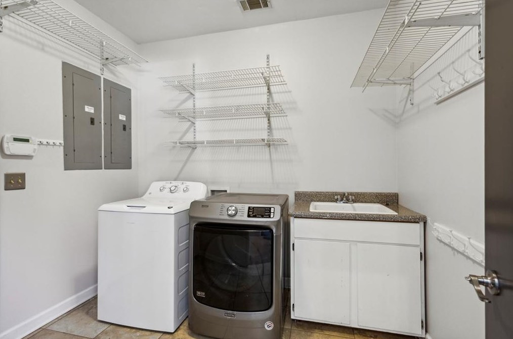 1721 Coventry Pl, Decatur GA 30030-1005 exterior