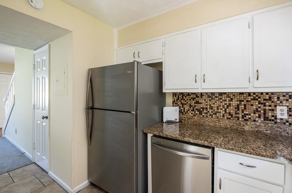 370 Downing St, Lawrenceville, GA 30046