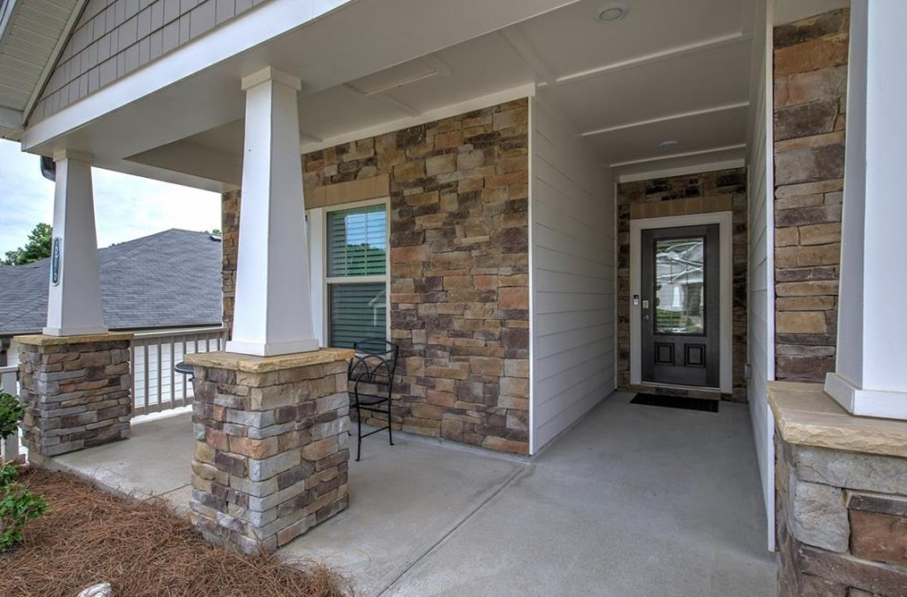 676 Valdosta Dr, Holly Springs, GA 30114