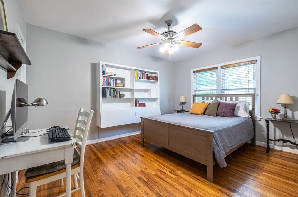 2343 Sanford Rd, Decatur GA  30033-5511 exterior