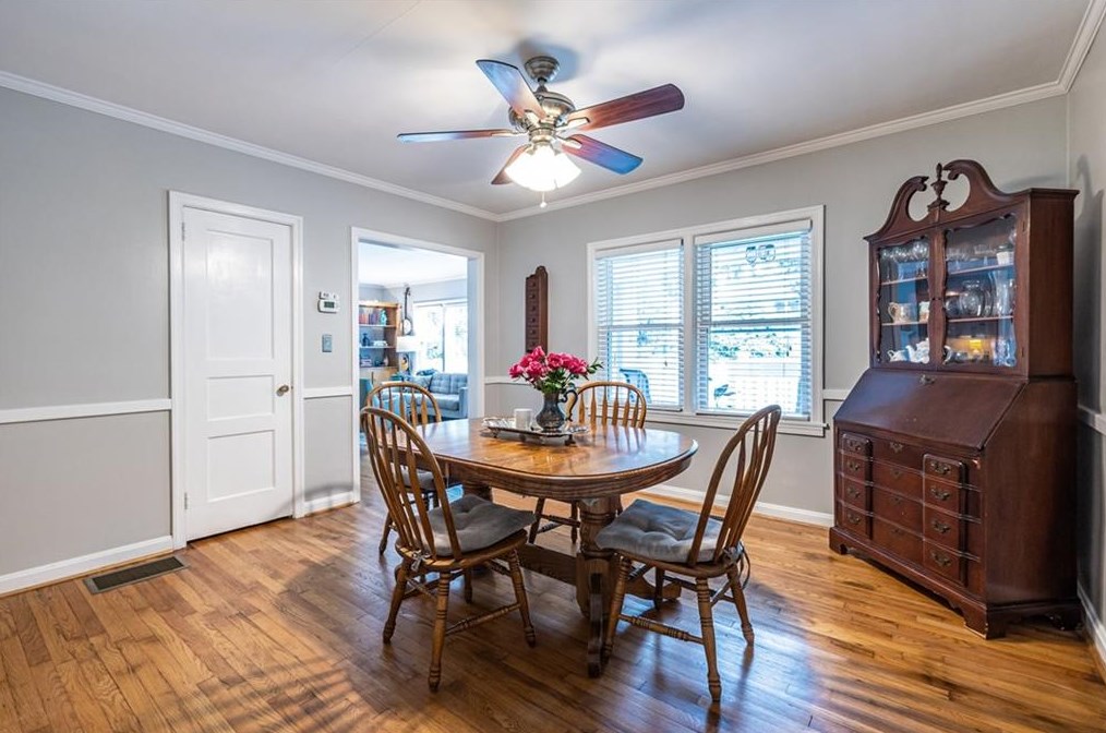 2343 Sanford Rd, Decatur GA  30033-5511 exterior