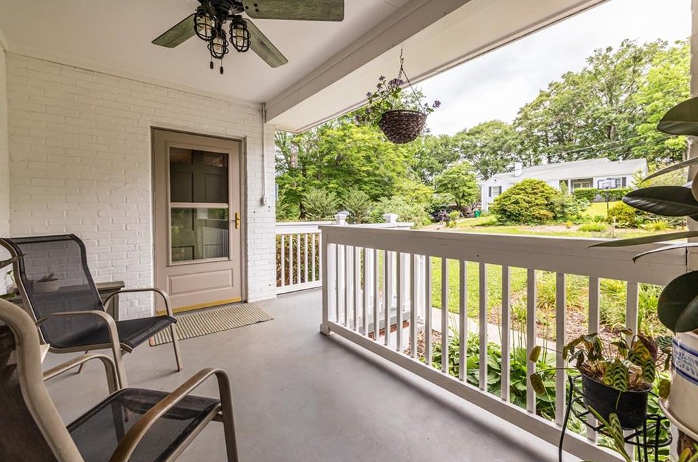 2343 Sanford Rd, Decatur GA  30033-5511 exterior