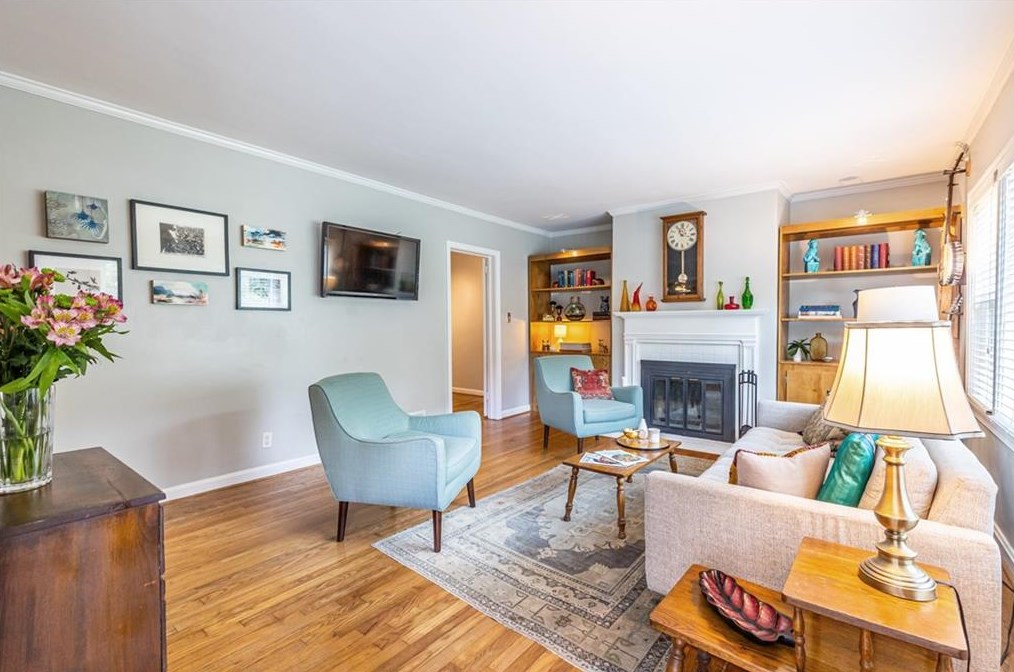 2343 Sanford Rd, Decatur GA  30033-5511 exterior