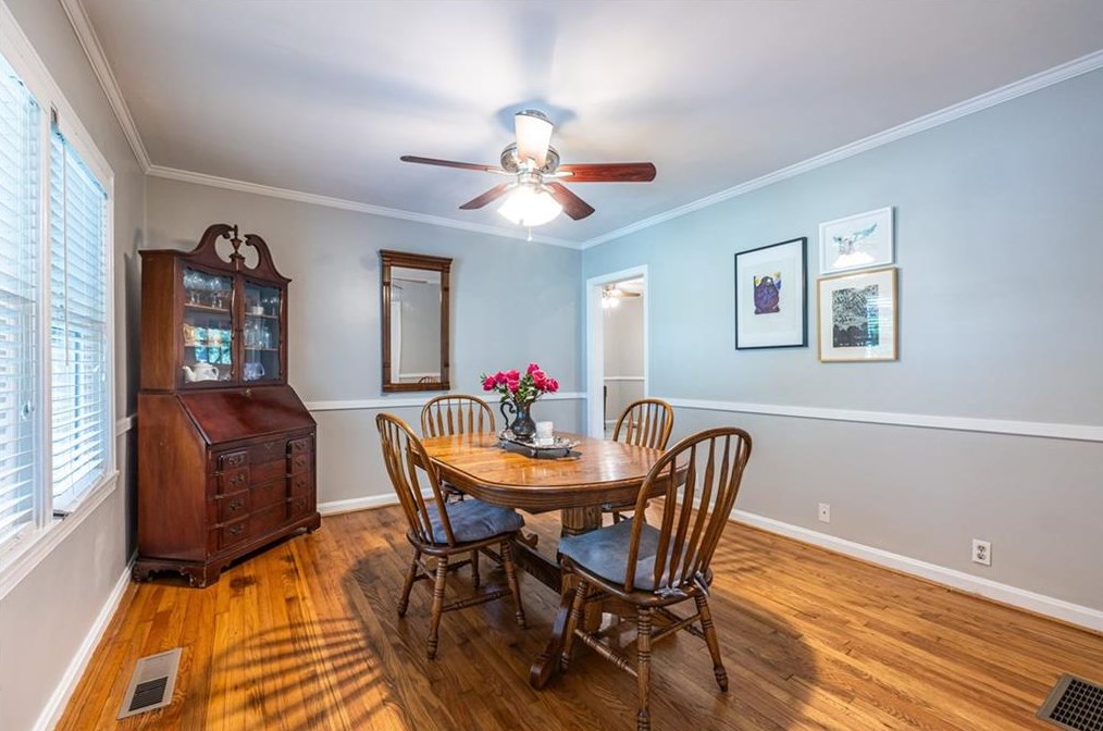 2343 Sanford Rd, Decatur GA  30033-5511 exterior