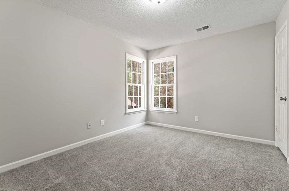 725 Deerwood Dr, Stockbridge GA  30281-6321 exterior