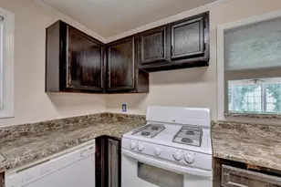 102 Gettysburg Pl, Sandy Springs, GA 30350 - Photo 16