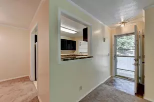 102 Gettysburg Pl, Sandy Springs, GA 30350 - Photo 10