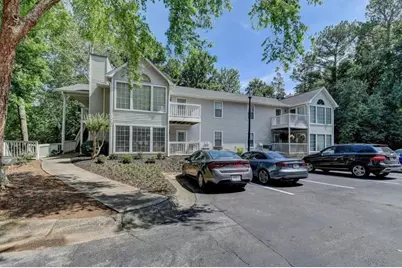 102 Gettysburg Place, Sandy Springs, GA 30350 - Photo 2