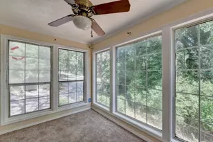 102 Gettysburg Pl, Sandy Springs, GA 30350 - Photo 8