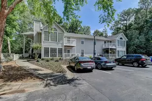 102 Gettysburg Pl, Sandy Springs, GA 30350 - Photo 2