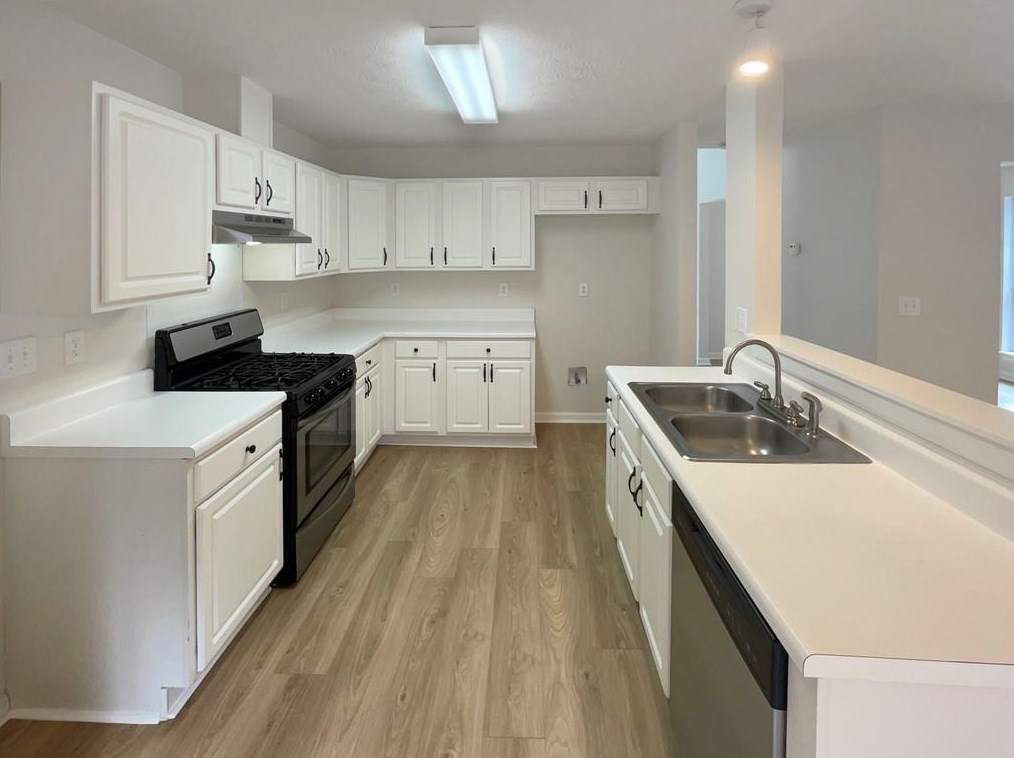 3434 Grovewood Ln, Duluth GA 30096-6691 exterior