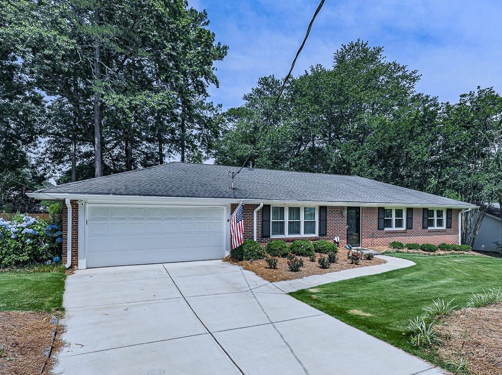 734 Huntington Pl, Marietta, GA 30067-5518