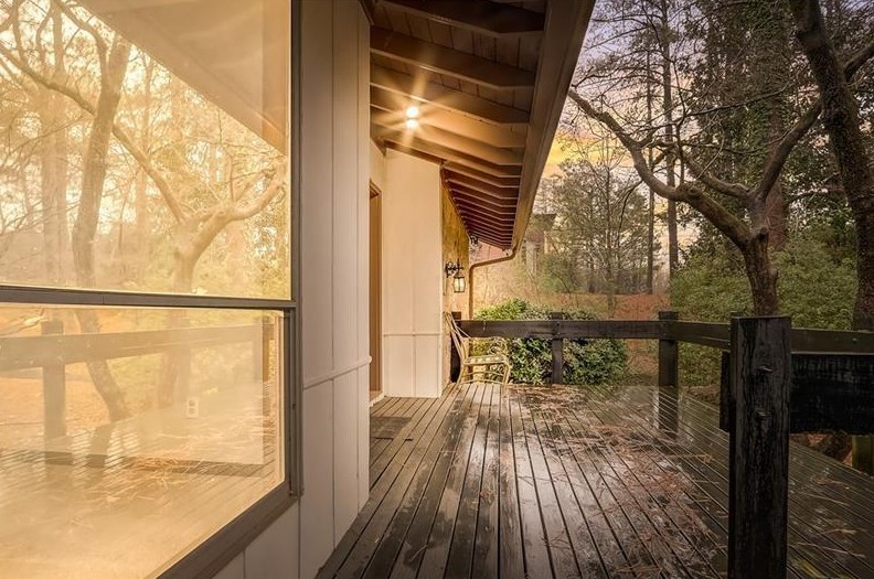 3542 Briarcliff Rd, Atlanta GA  30345-3851 exterior