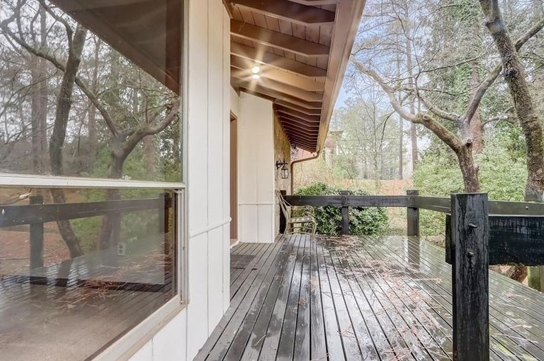 3542 Briarcliff Rd, Atlanta GA  30345-3851 exterior