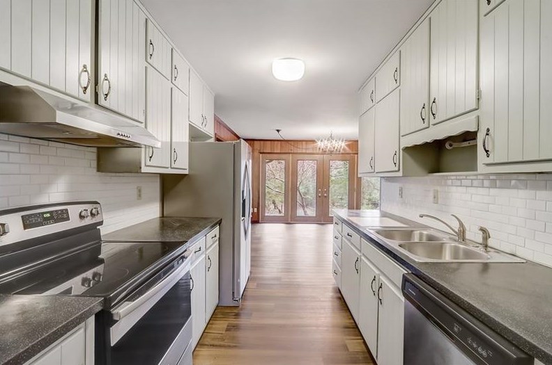 3542 Briarcliff Rd, Atlanta GA  30345-3851 exterior