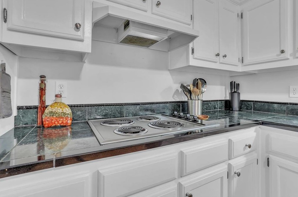 3625 Bay St, Duluth GA  30096-4867 exterior