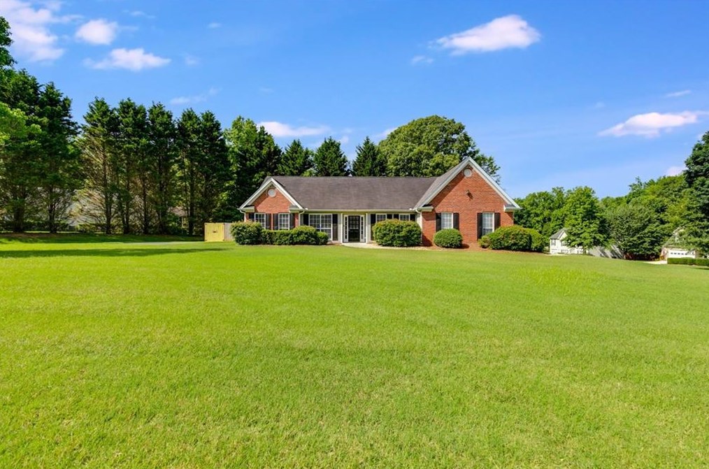 300 Hickory Pointe Ct, Villa Rica, GA 30180-7322