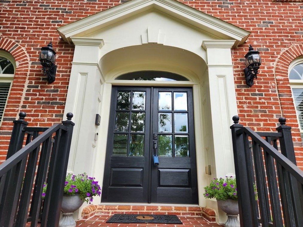 14341 Club Cir, Alpharetta, GA 30004-4363