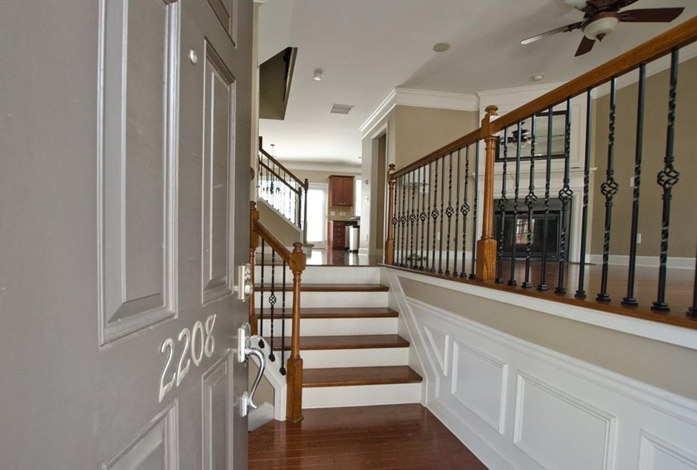 2208 Weldonberry Dr, Atlanta, GA 30319-5734