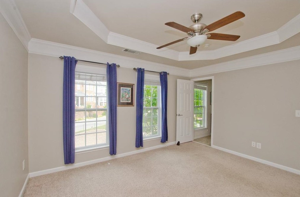 2208 Weldonberry Dr, Atlanta GA  30319-5734 exterior